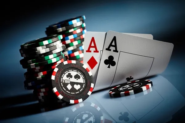 Andar Bahar: card placement prediction, ~1.4% house edge Andar Bahar live dealer table with card dealing at hepi8